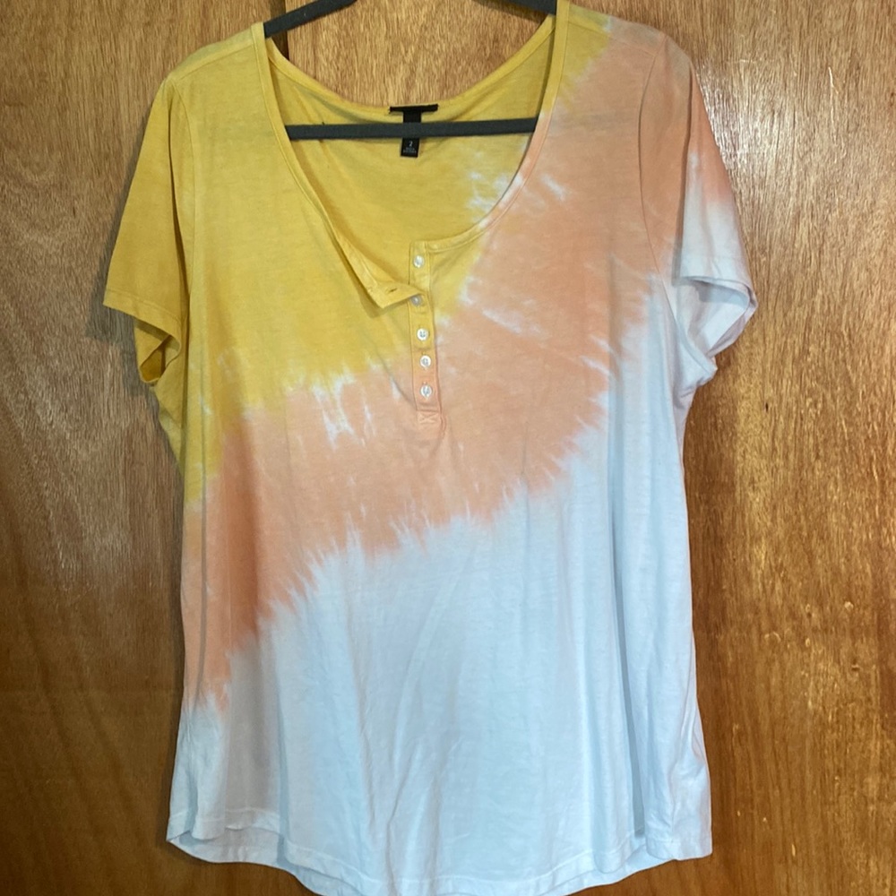 Tie dye t-shirt